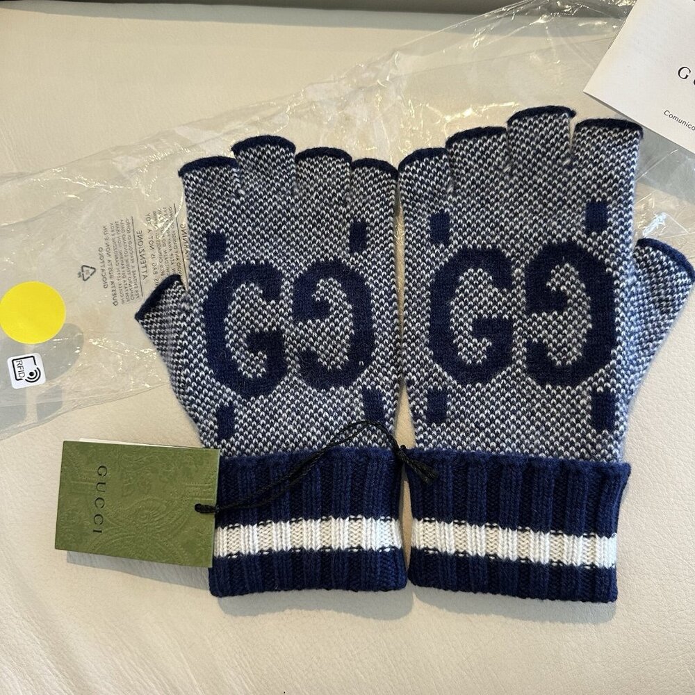 NWT Gucci 726586 Glove Gg Logo Cashmere Fingerless Gloves In Navy Ivory Size M - Picture 5 of 5
